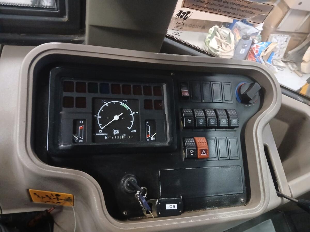 JCB 2CX 3