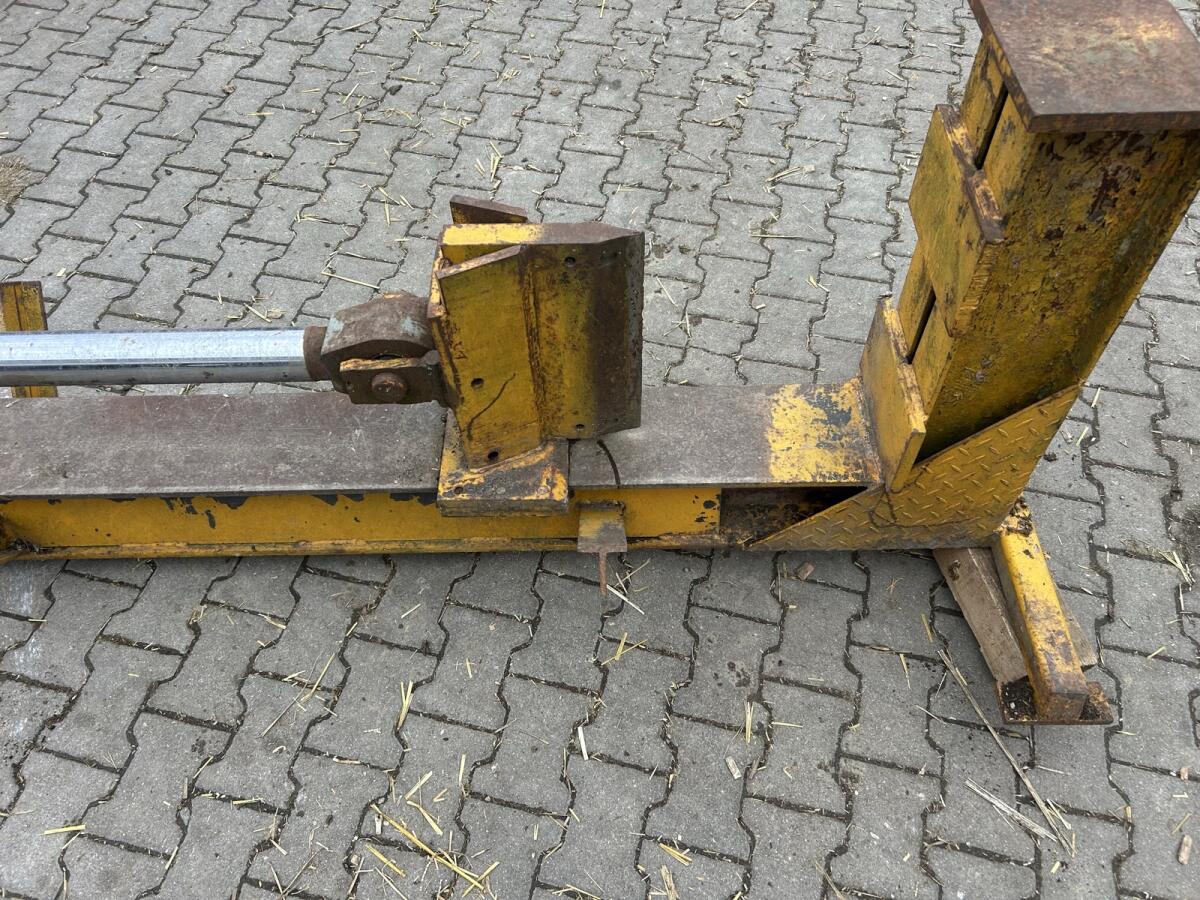 Holzspalter 2
