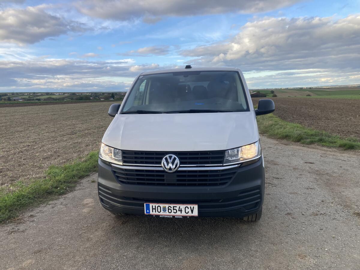 VW Transporter Kombi TDI Bj. 2022 55.000 km 9-Sitzer 3