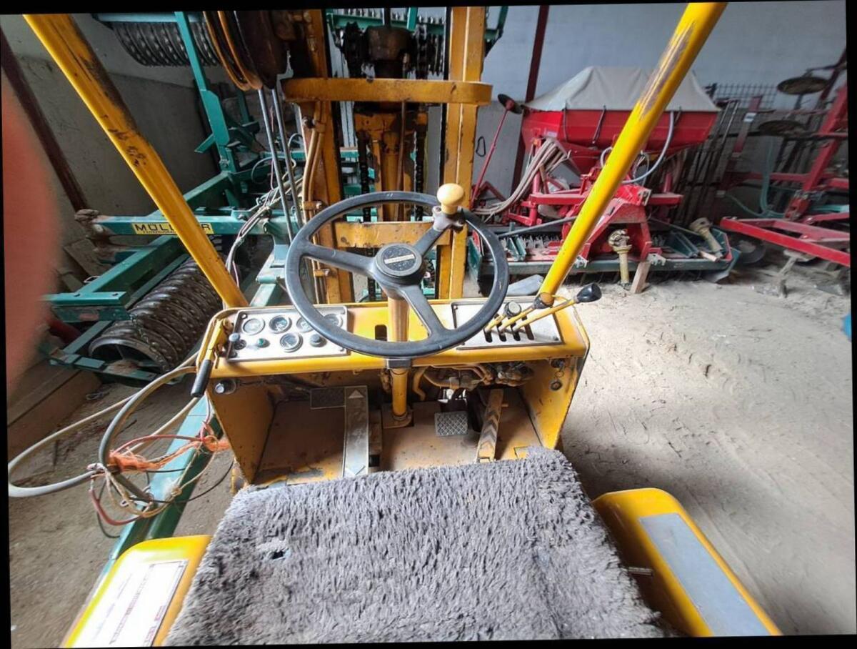 Cat Stapler V30B 3