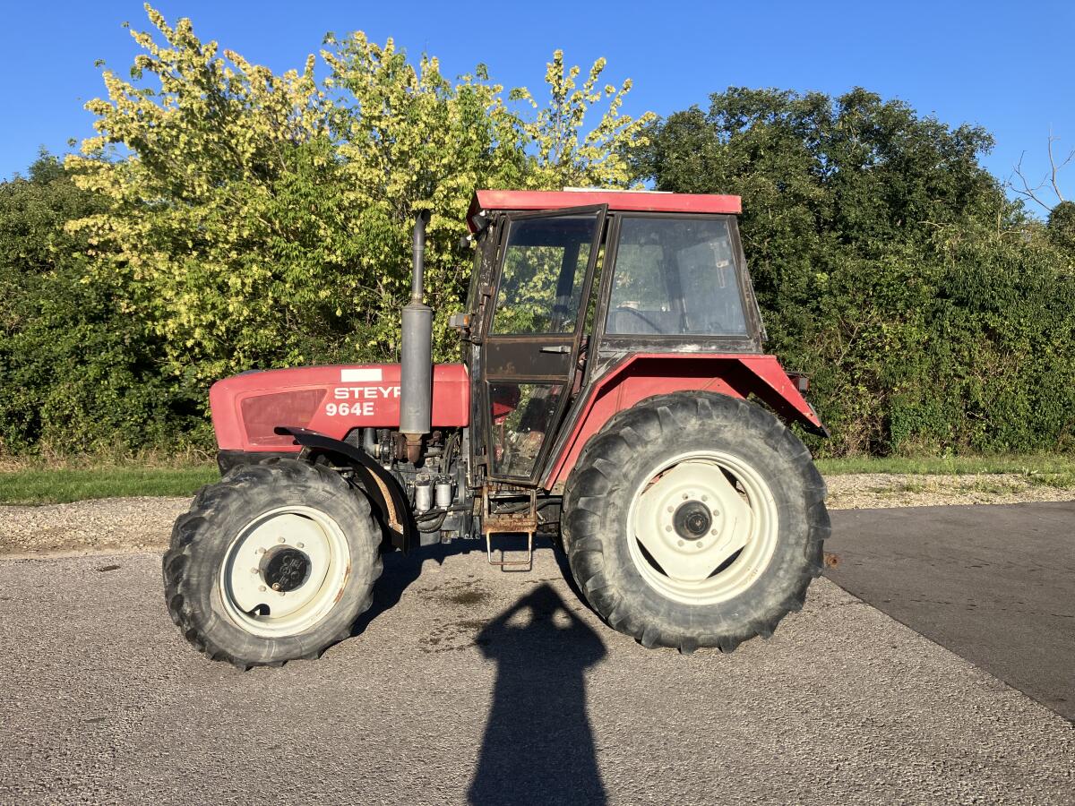 Steyr 964E Bj. 2001 6.500 Bstd. 1