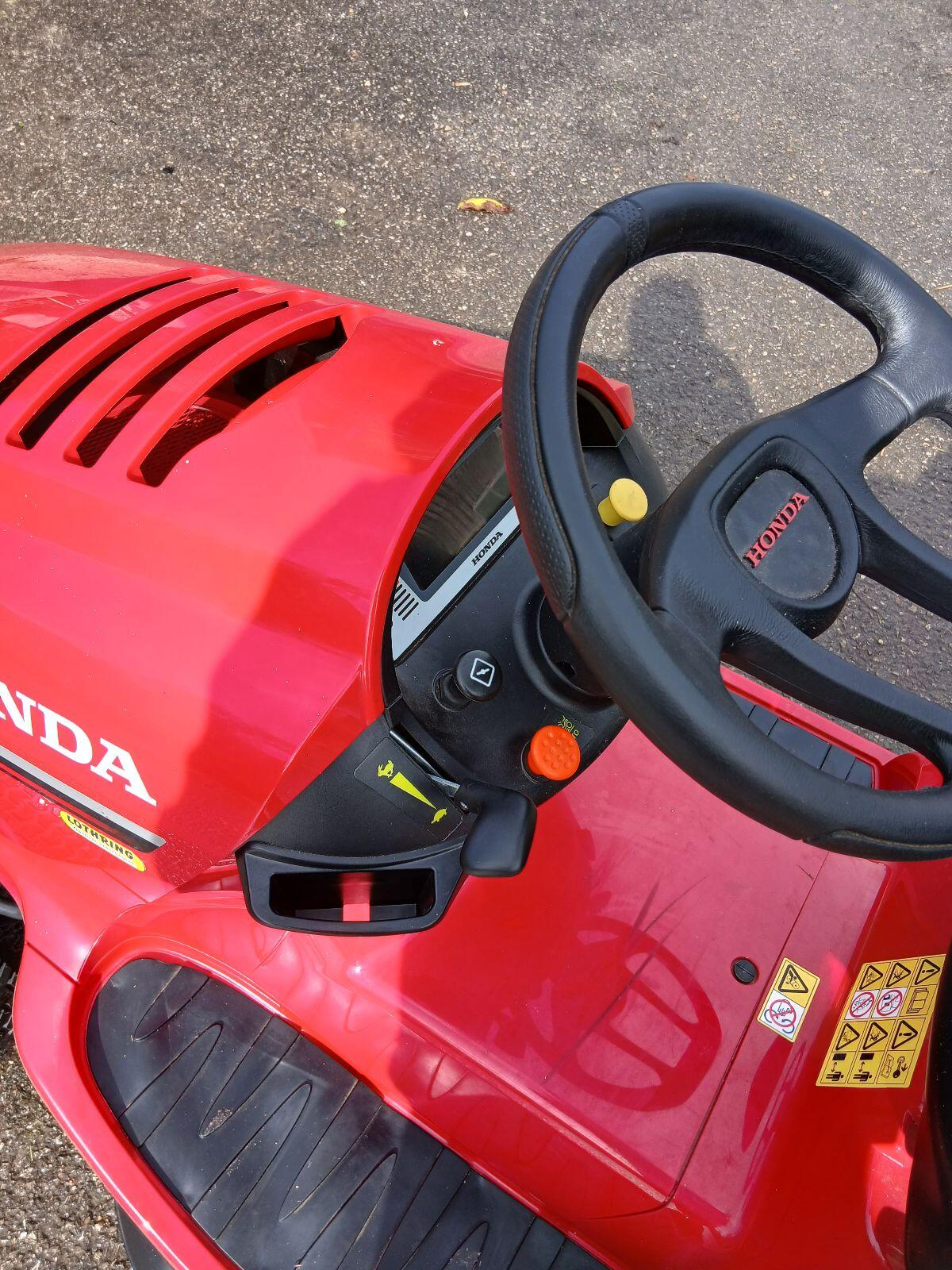 Honda Rasentraktor 2417 3
