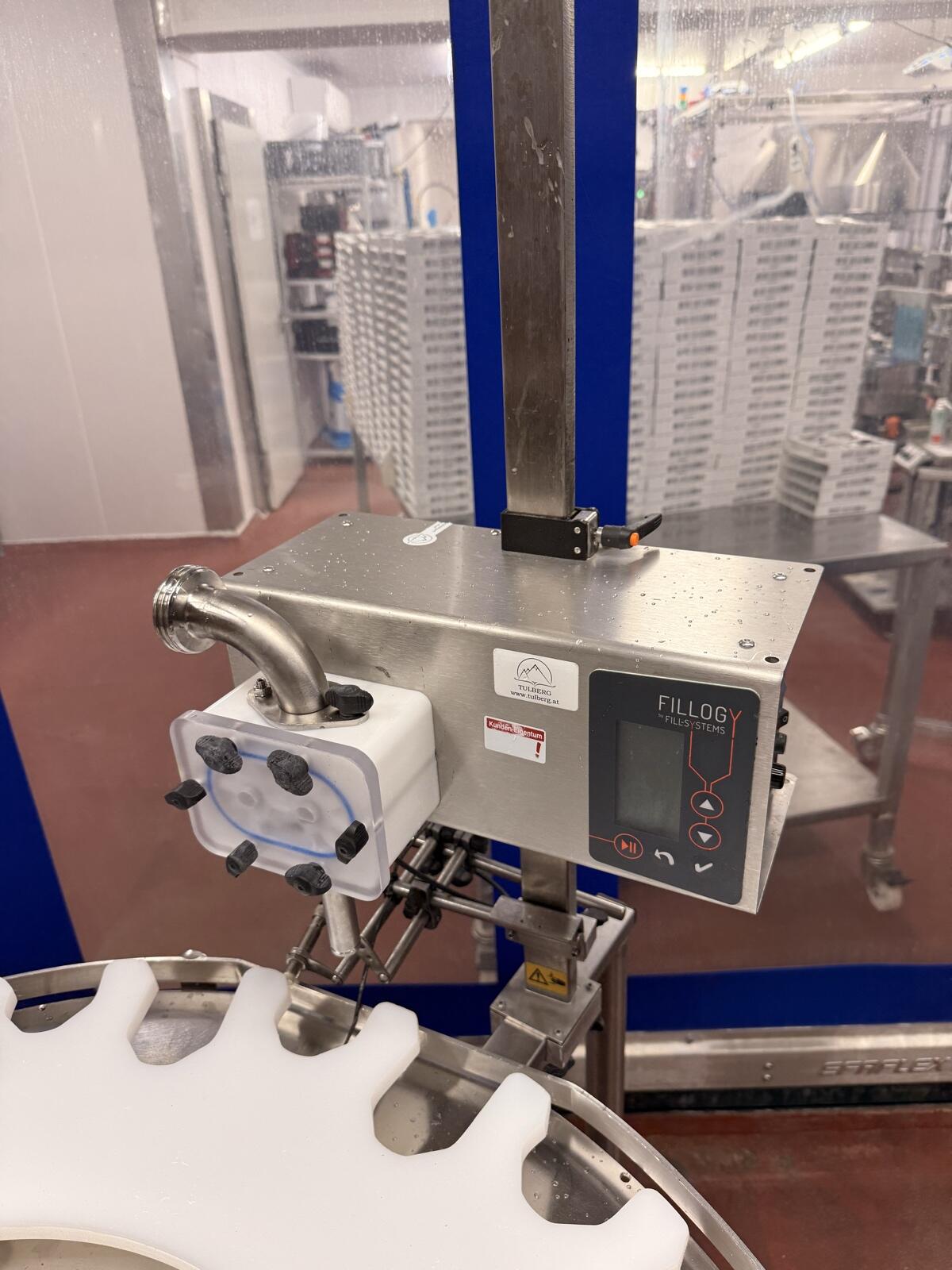 Halbautomatische Abfüllanlage Fillogy 2+ / 100 3