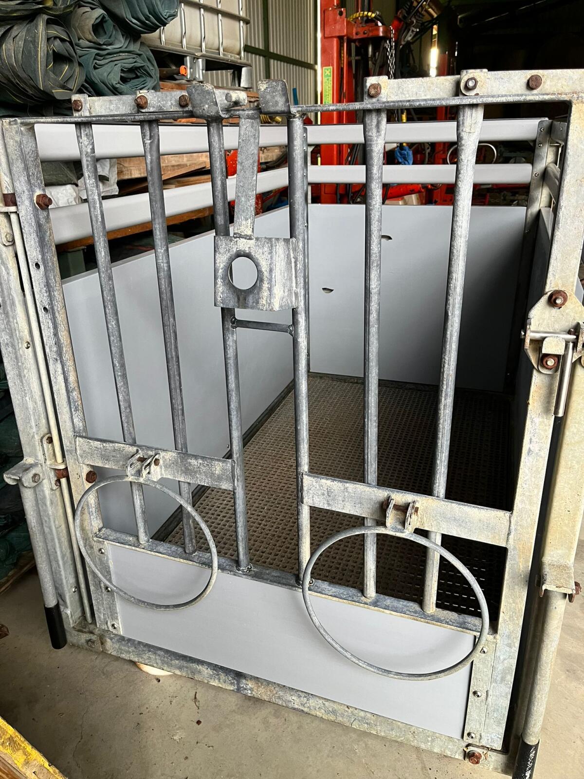 Bräuer Kälberbox 2