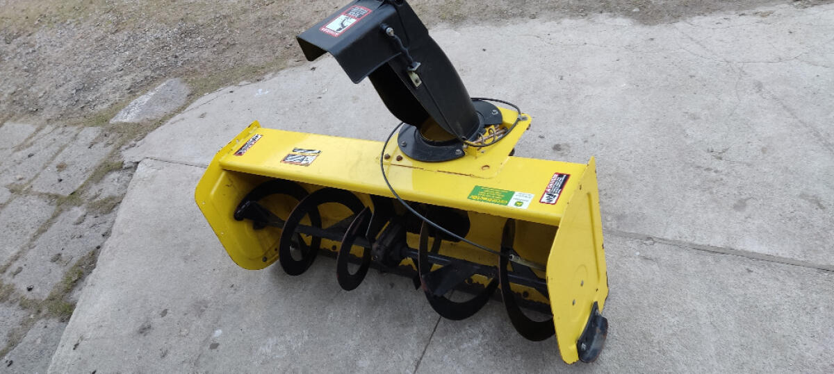 John Deere Schneefräse X-Serie 3