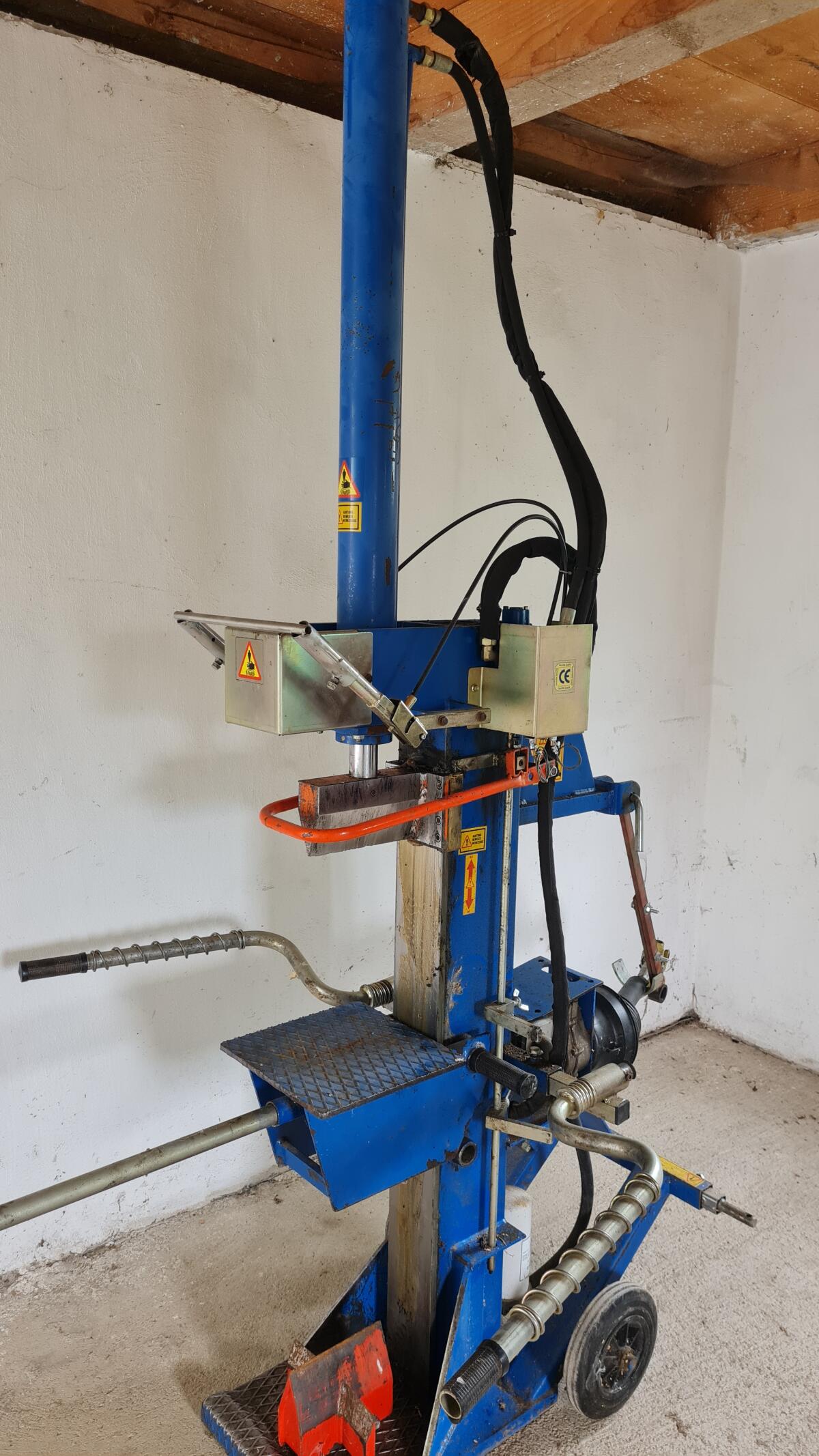 Holzspalter 16 t 3