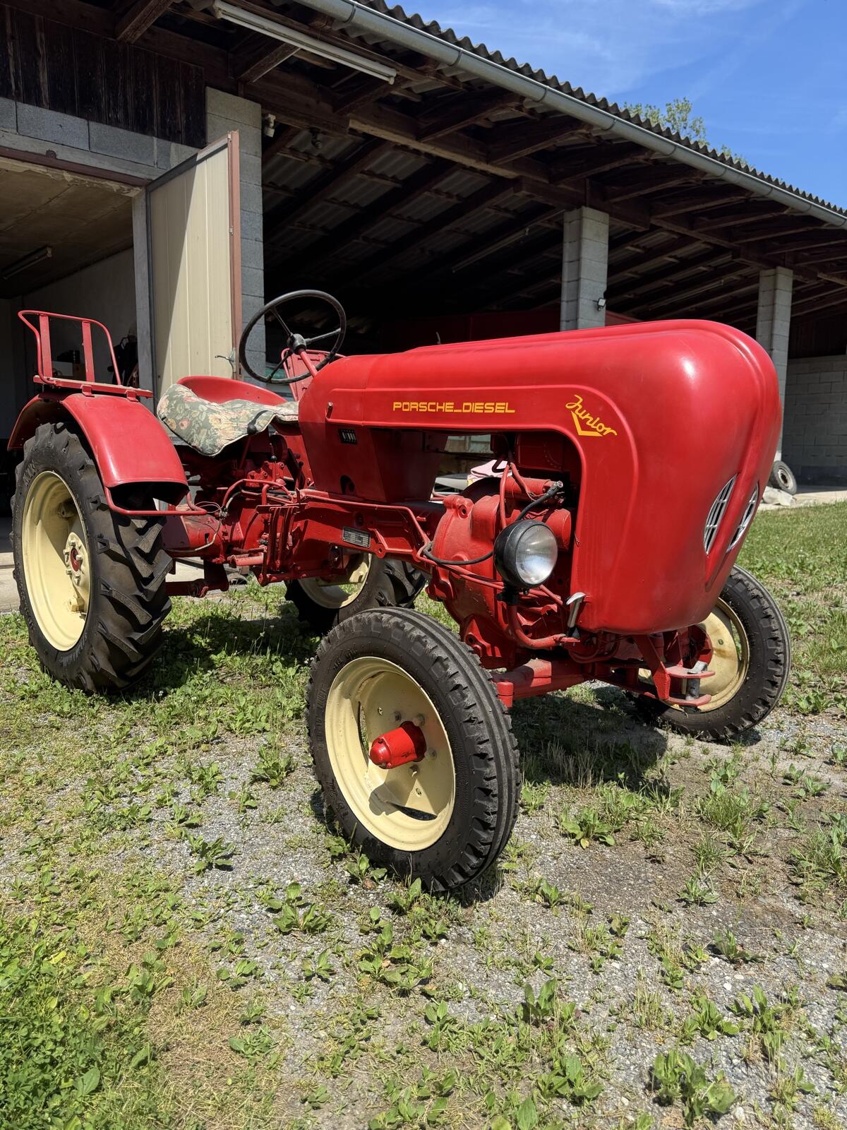 Porsche Traktor 1