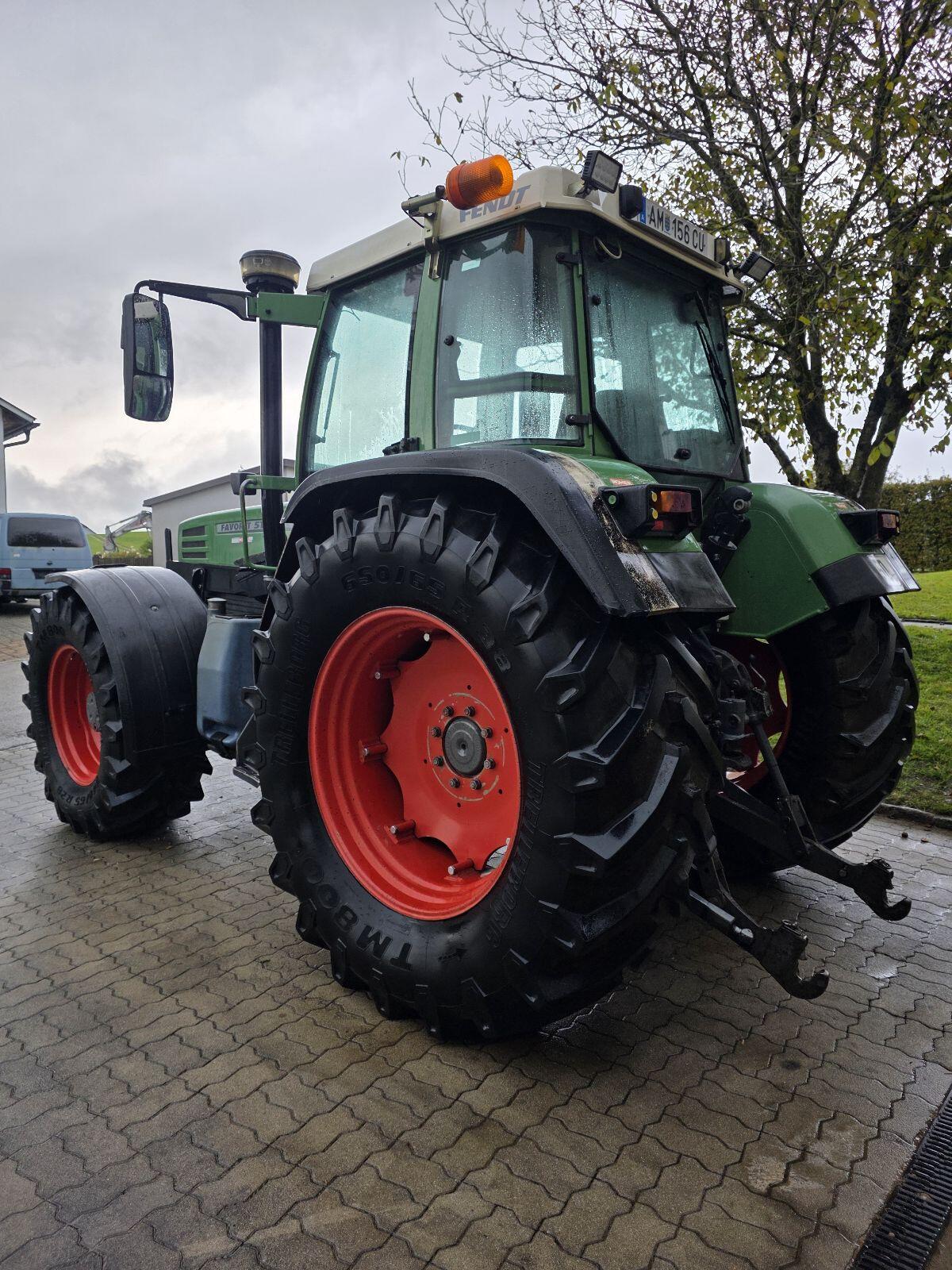 Fendt Favorit 515c 3