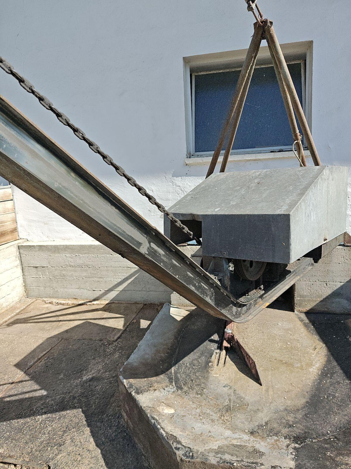 Schauer Entmistung Hochförderer 7 m 3