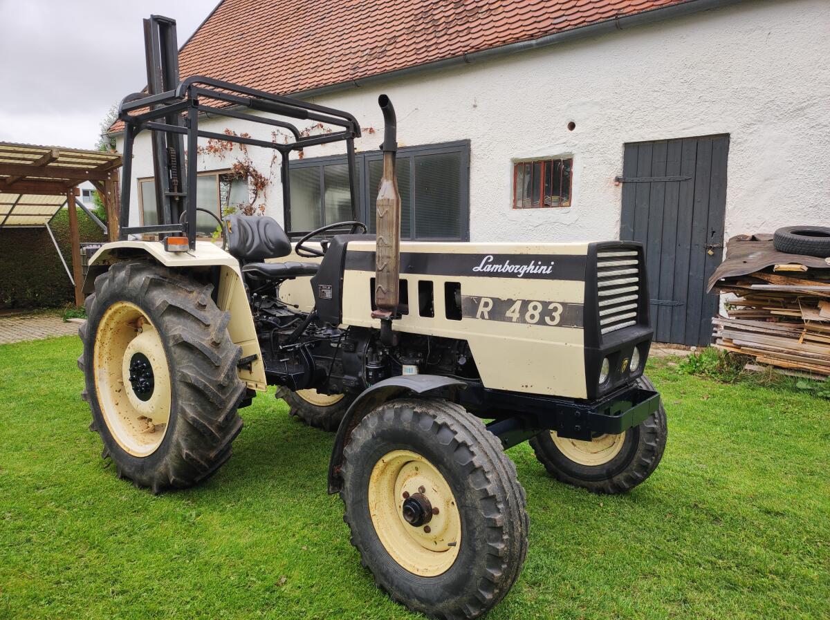 Traktor Bulldog Schlepper Lamborghini R 483 2