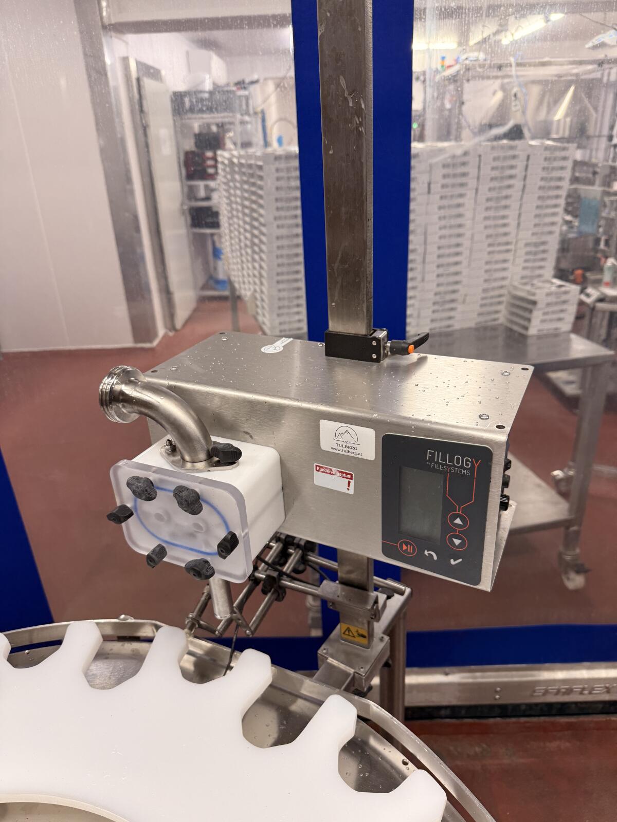 Halbautomatische Abfüllanlage Fillogy 2+ / 100 3