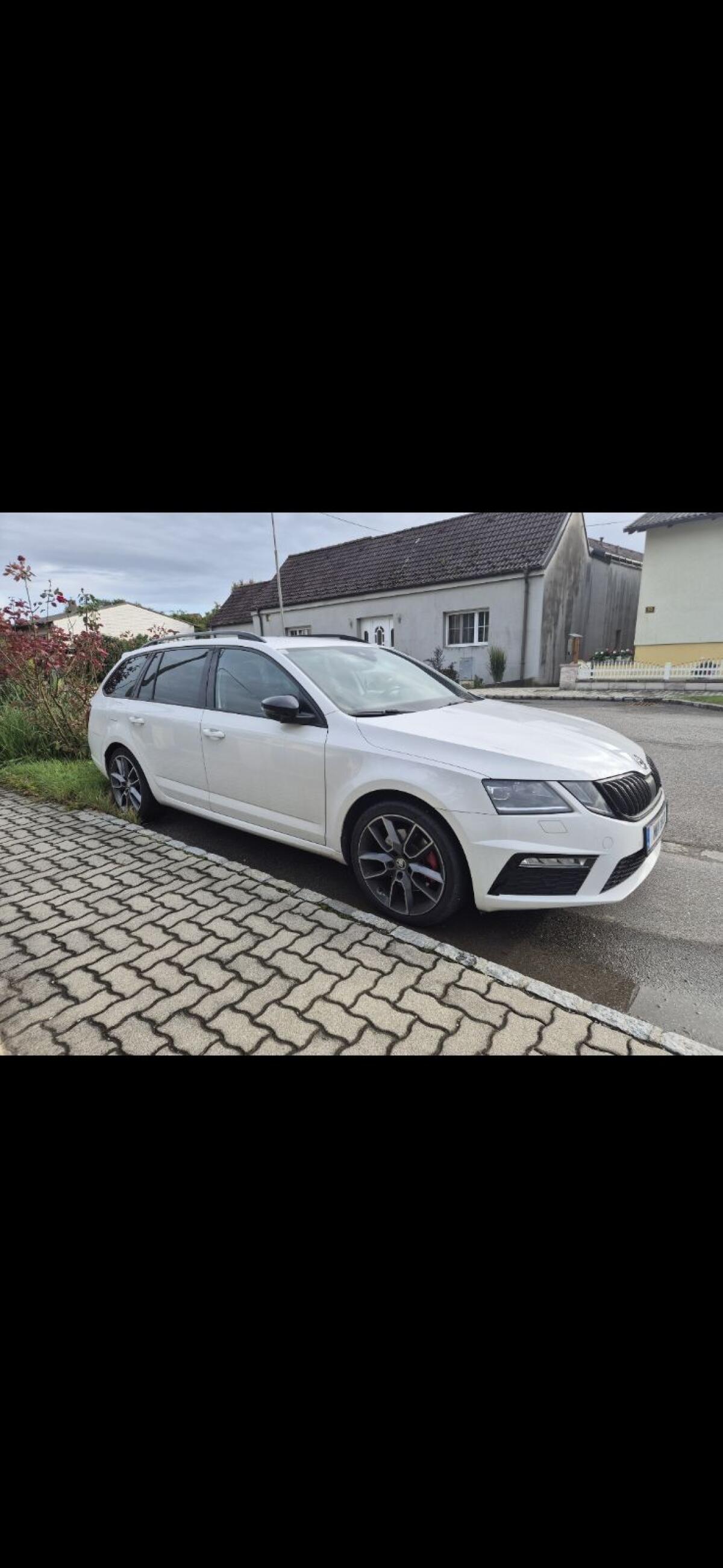 Skoda Octavia RS 1