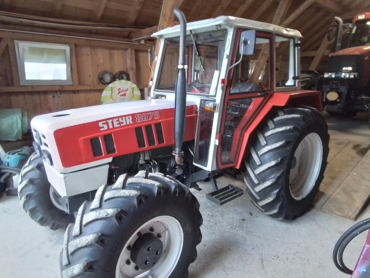 Steyr 8075 A 2