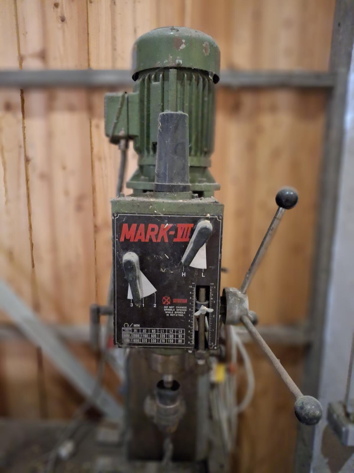 Ständerbohrmaschine MARK-III 2