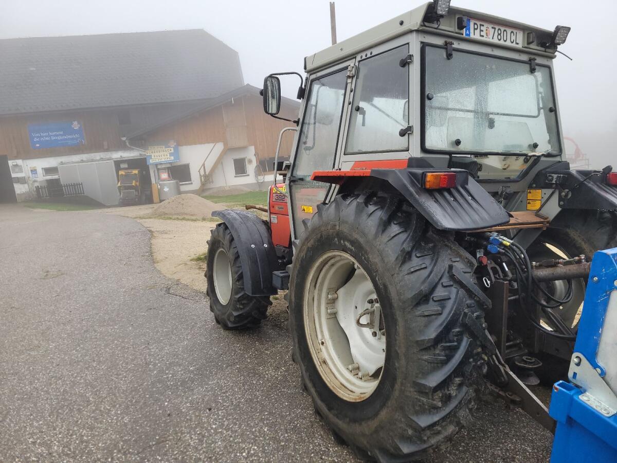 MF 382 3