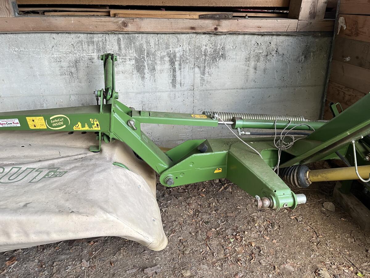 Gebrauchtes Heckmähwerk Easy Cut R 320 2