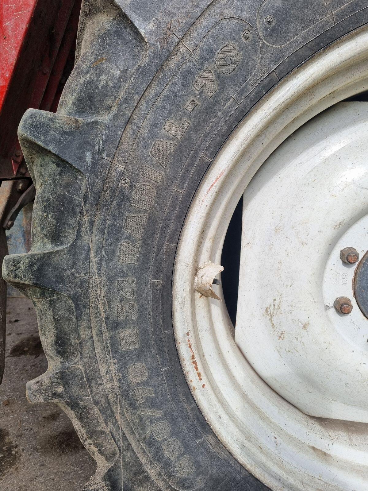 Hinterreifen 480/70 R34 1