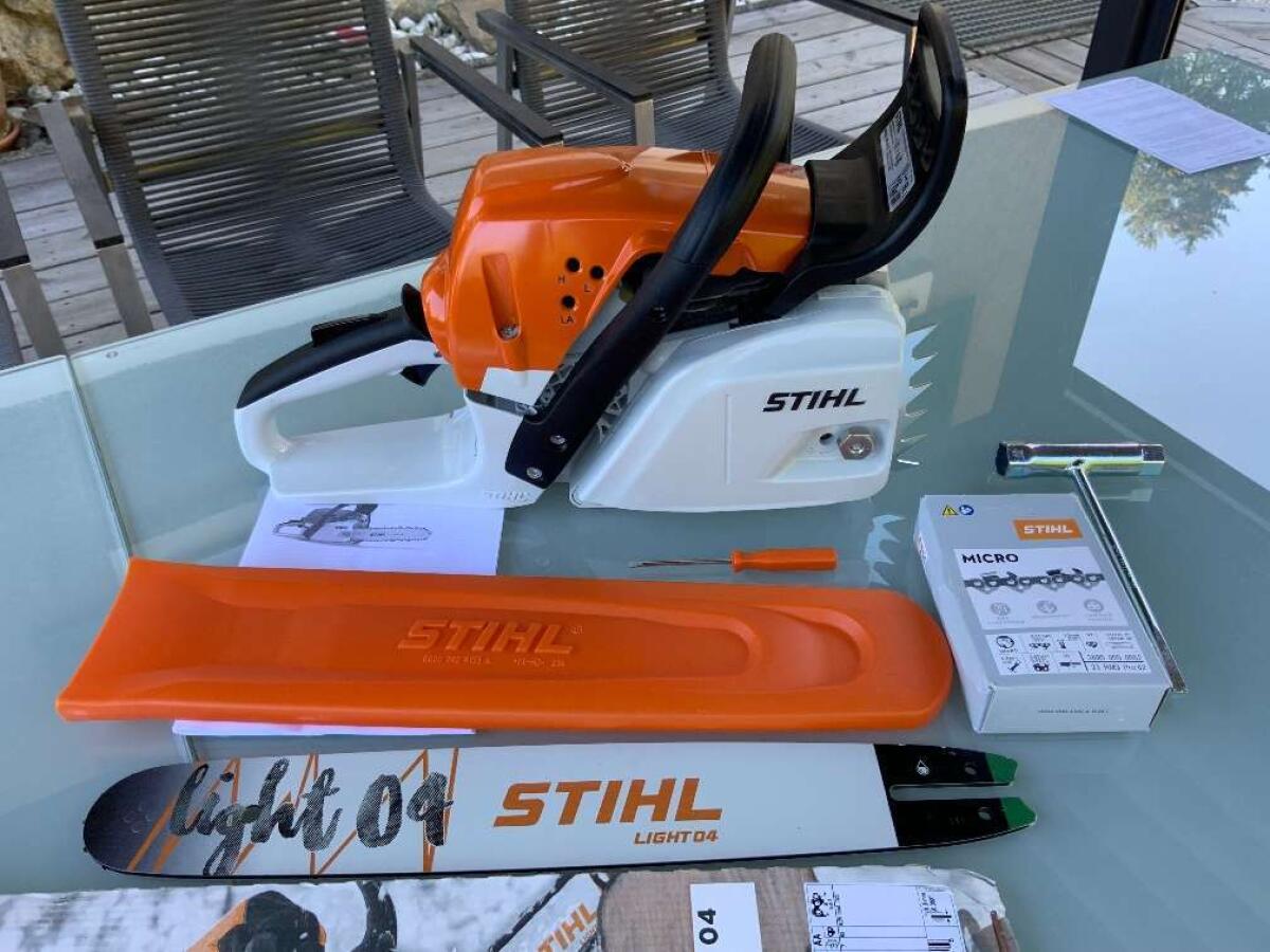 Stihl Kettensäge MS251 - 40 cm Light Kettenganitur - Neu 3