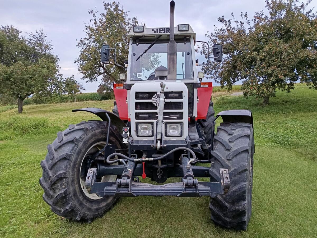 Steyr 8110 SK2 40km/h 2