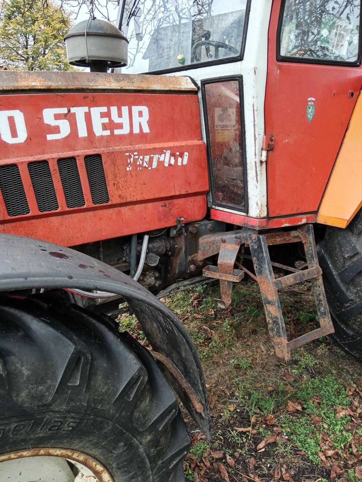 Steyr 8120 3