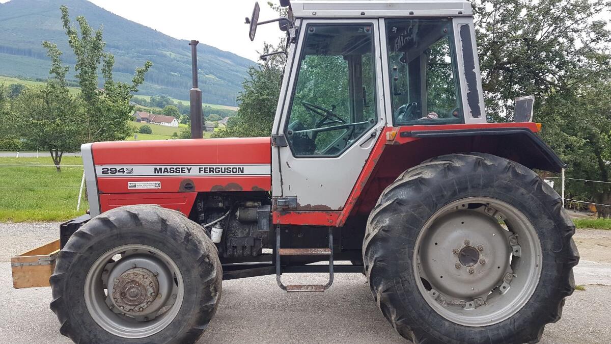 Massey Ferguson 294S 2