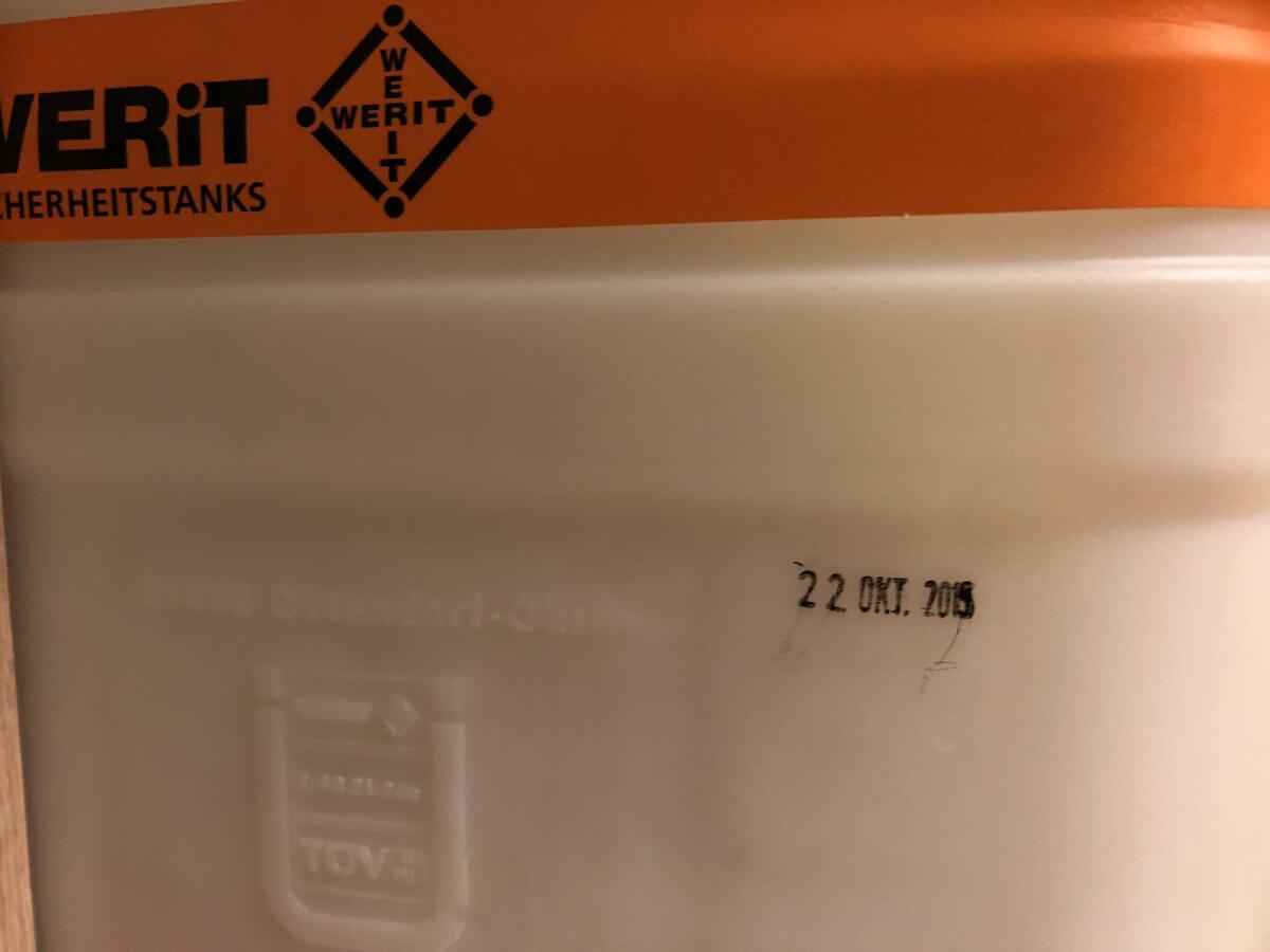 Dieseltanks doppelwandig 2 Stk. 2
