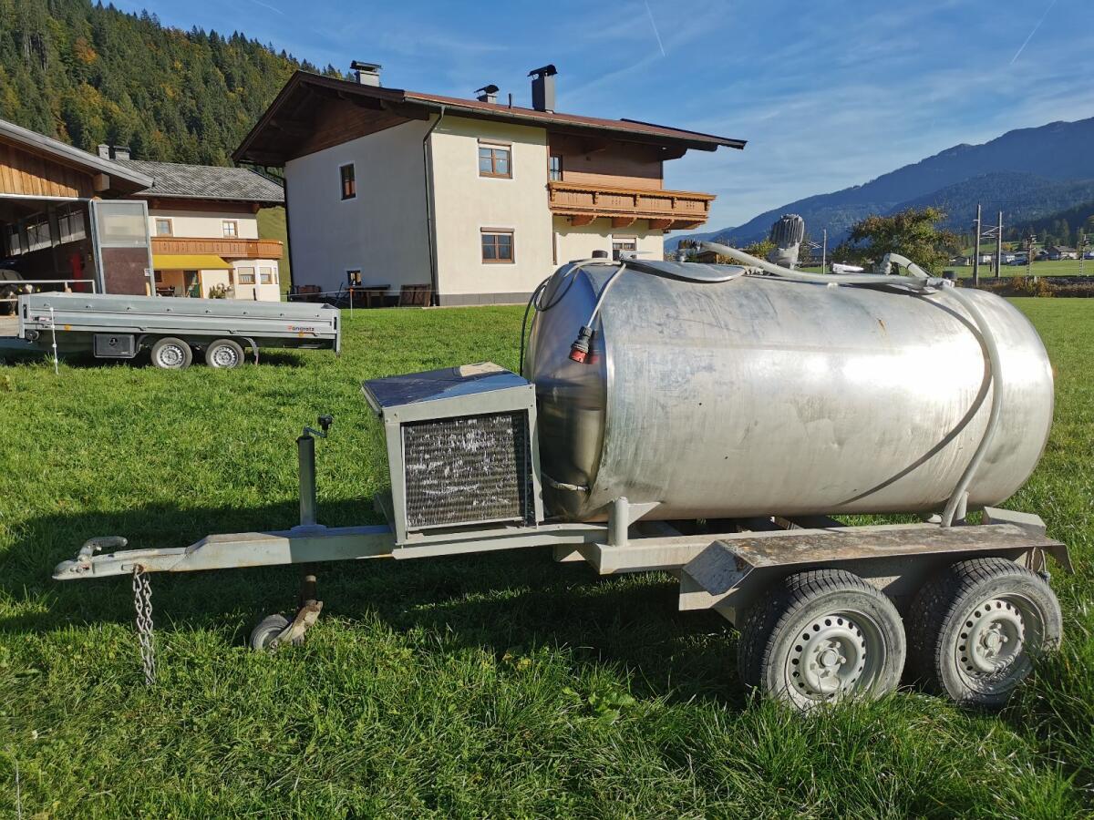 Milchtank 1