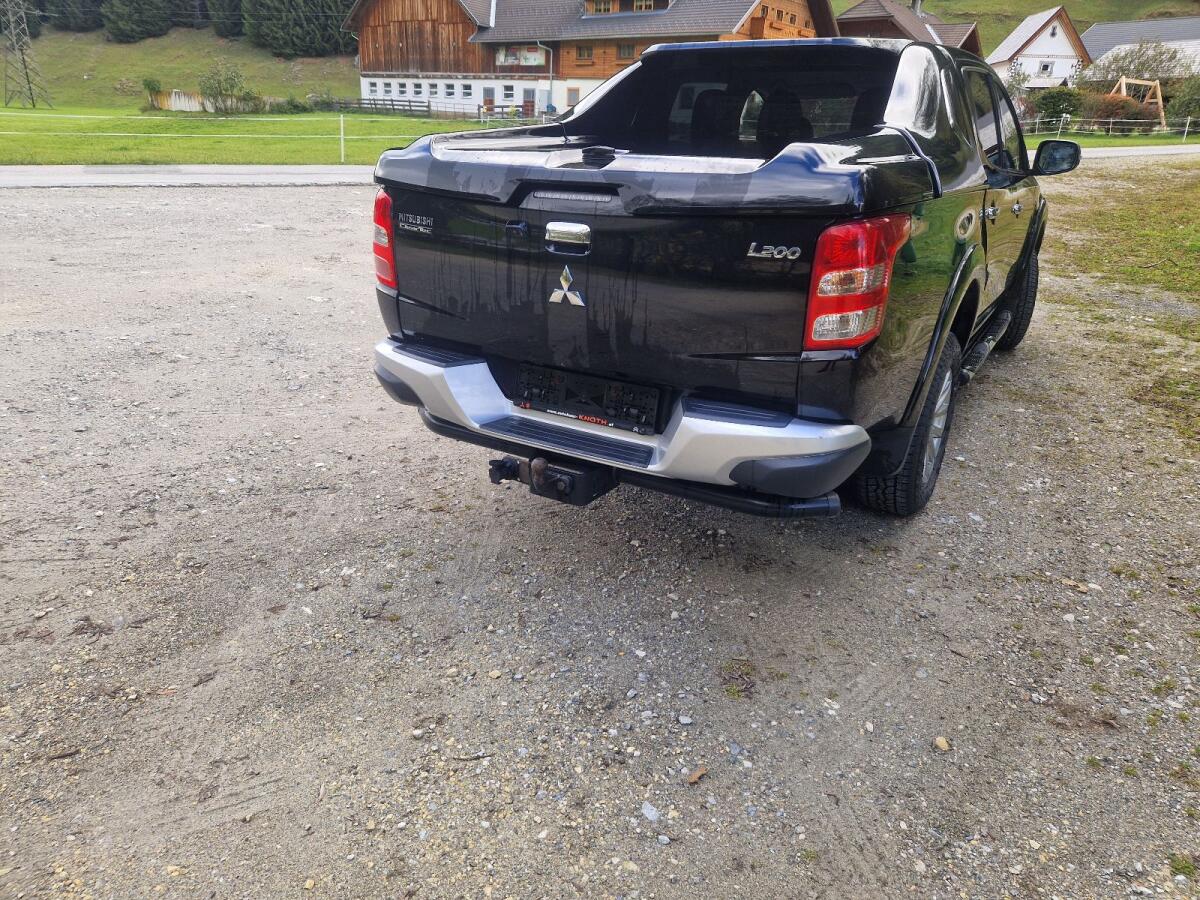 Mitsubishi L200 Instyle 4 mit Vollausstattung 2