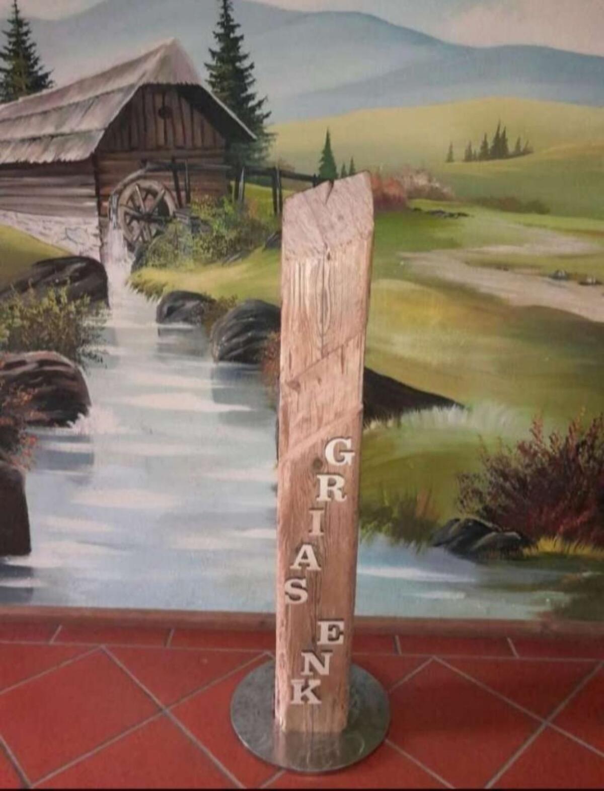 Willkommensständer, Grias Enk Ständer aus Altholz 1