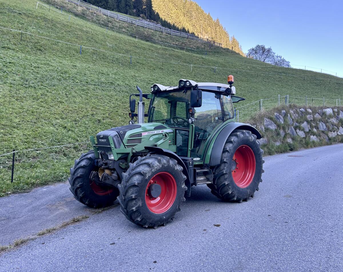 Fendt 207 Vario TMS 211 2
