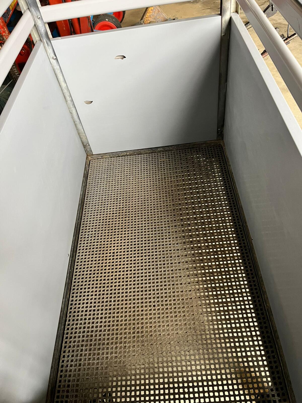 Bräuer Kälberbox 3