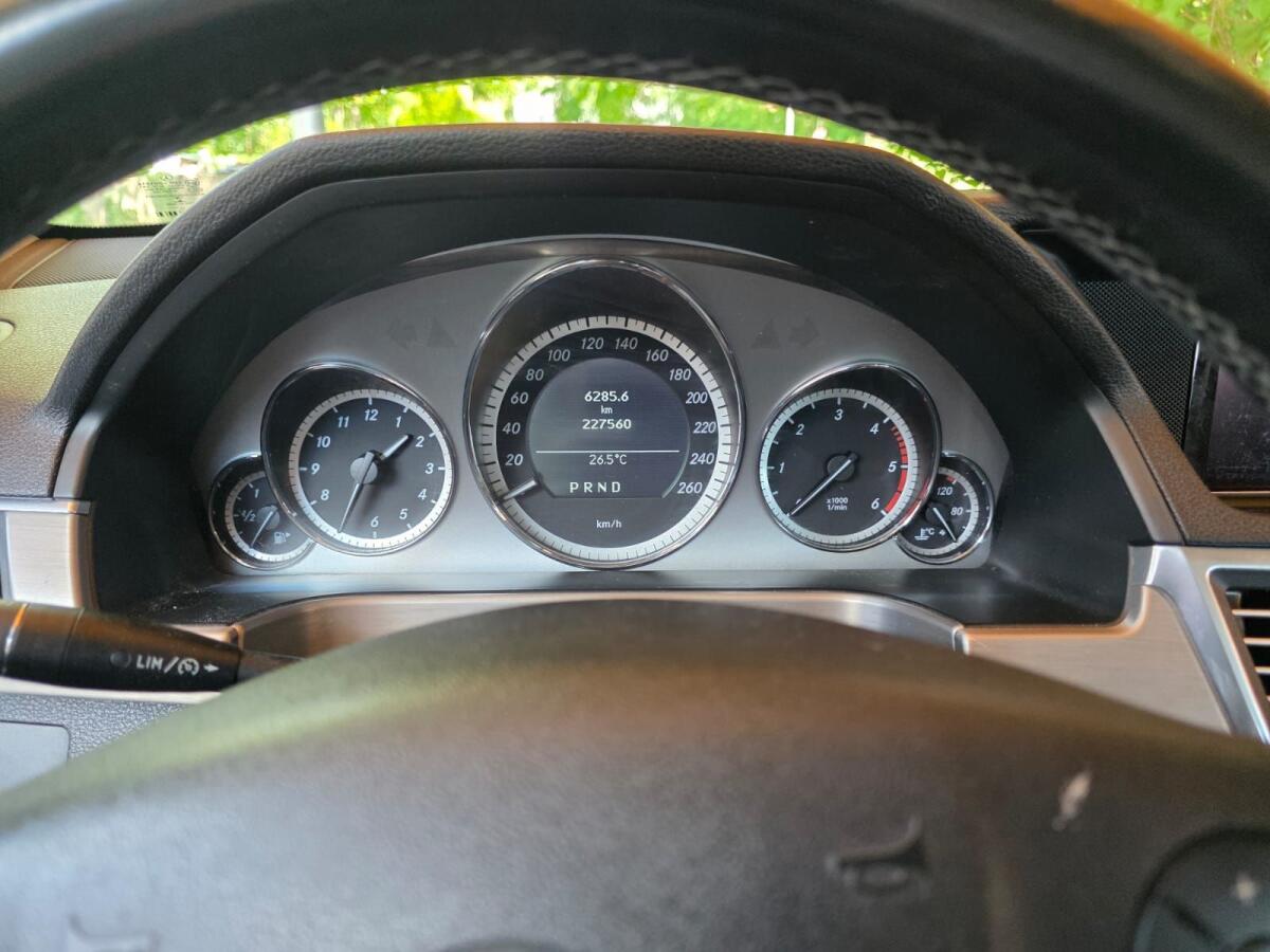 Mercedes Benz E-Klasse 250 CDI 3