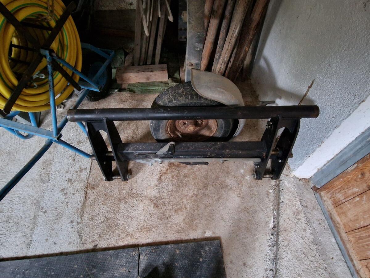 Hauer Aufnahme für VX 70 1