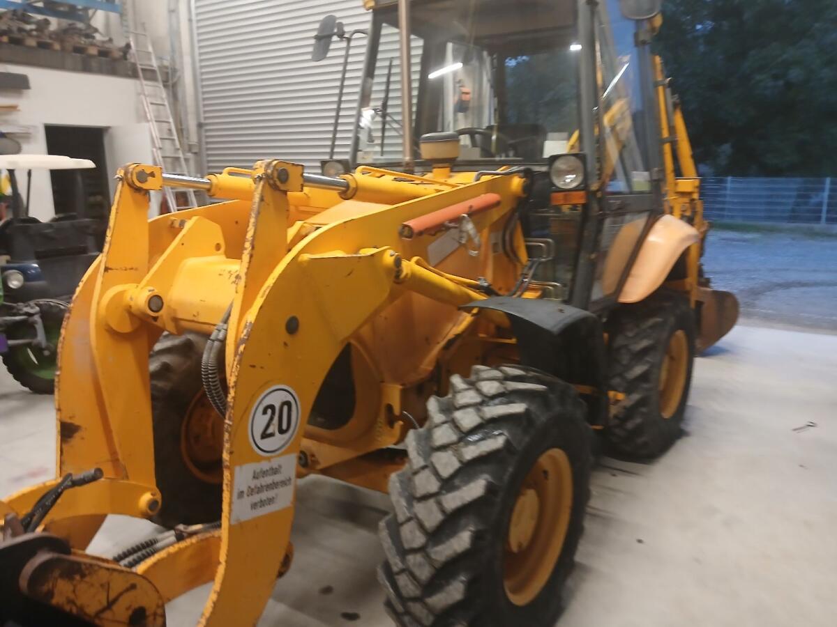 JCB 2CX 2