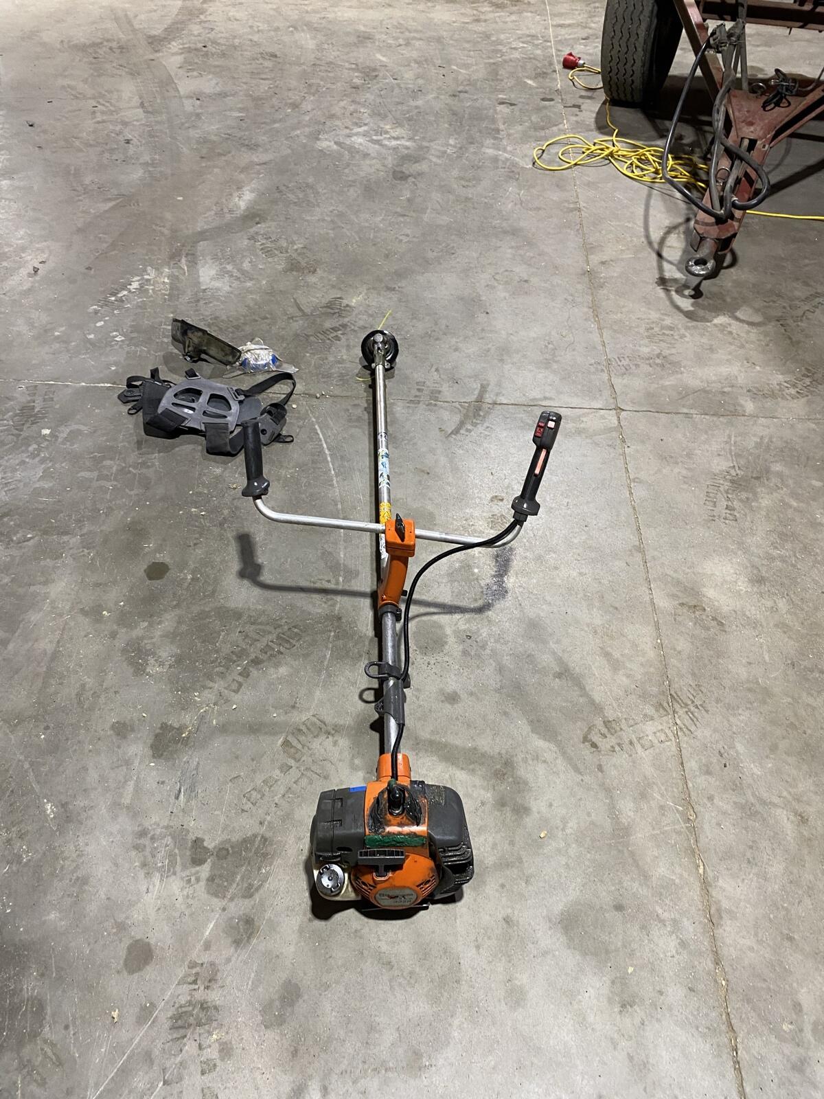Motorsense Husqvarna 335R 2