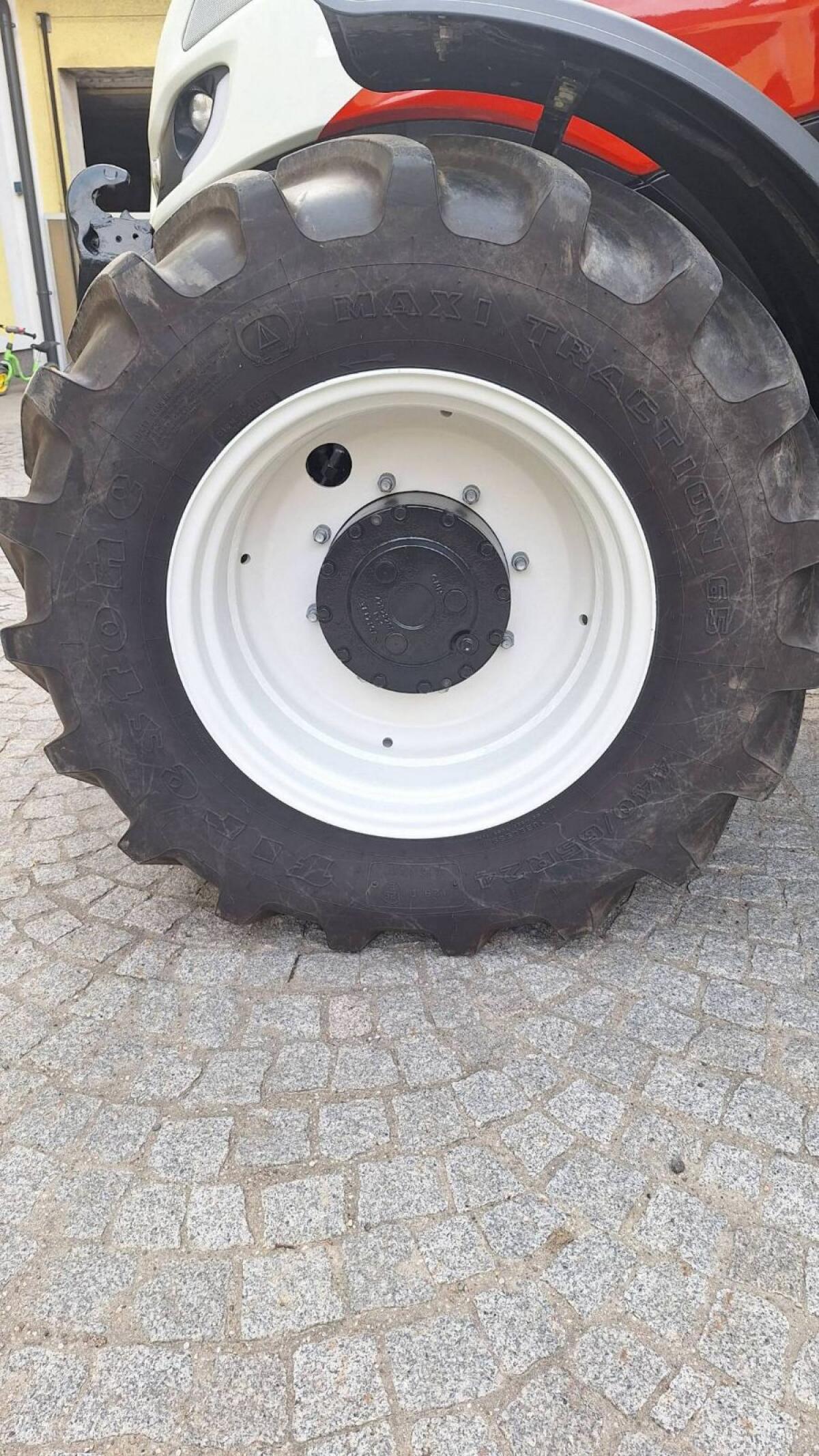 Kompletträder neuwertig 440/65R24, 540/65R34 3