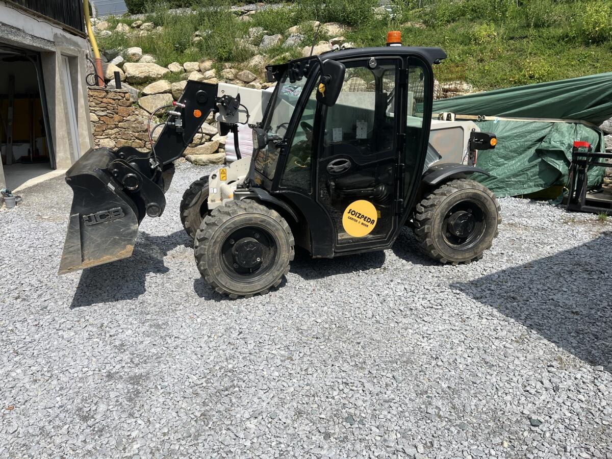 JCB 514-40 2