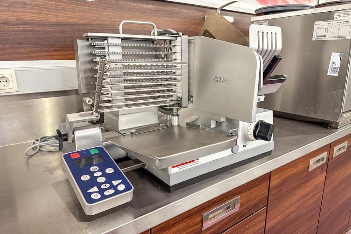 GRAEF PROFI-Aufschnittmaschine Allesschneider 2
