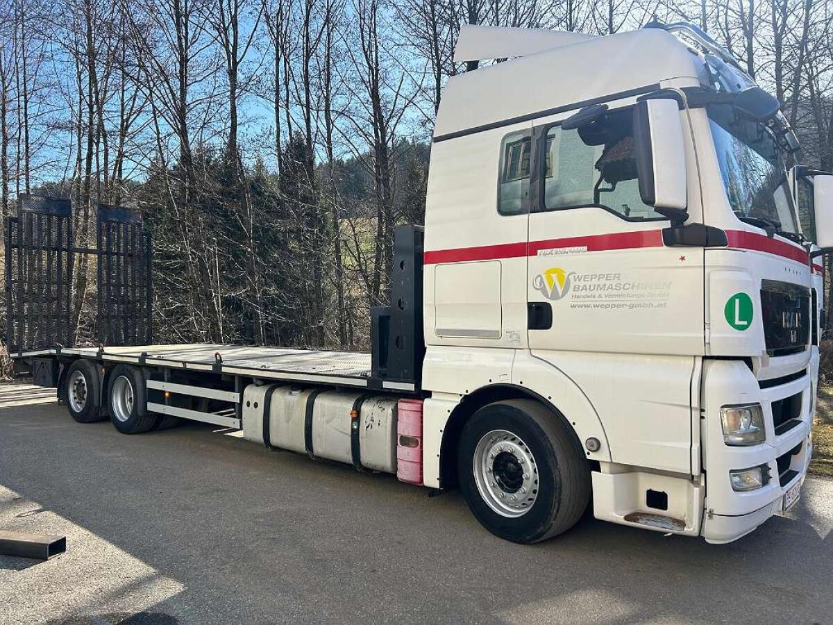 Baumaschinentransporter, Maschinentransporter MAN TGX 26.400 2