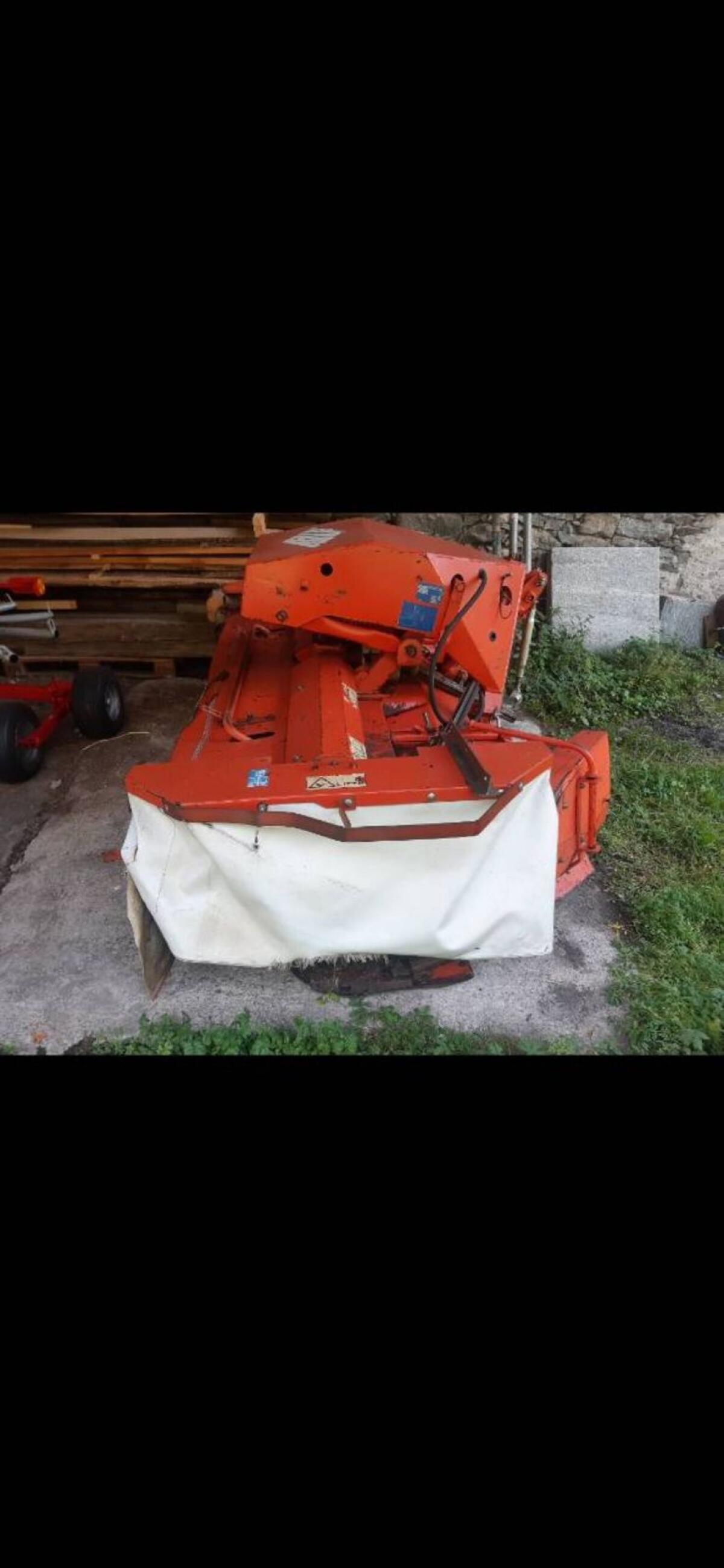 Kuhn Frontmähwerk 3