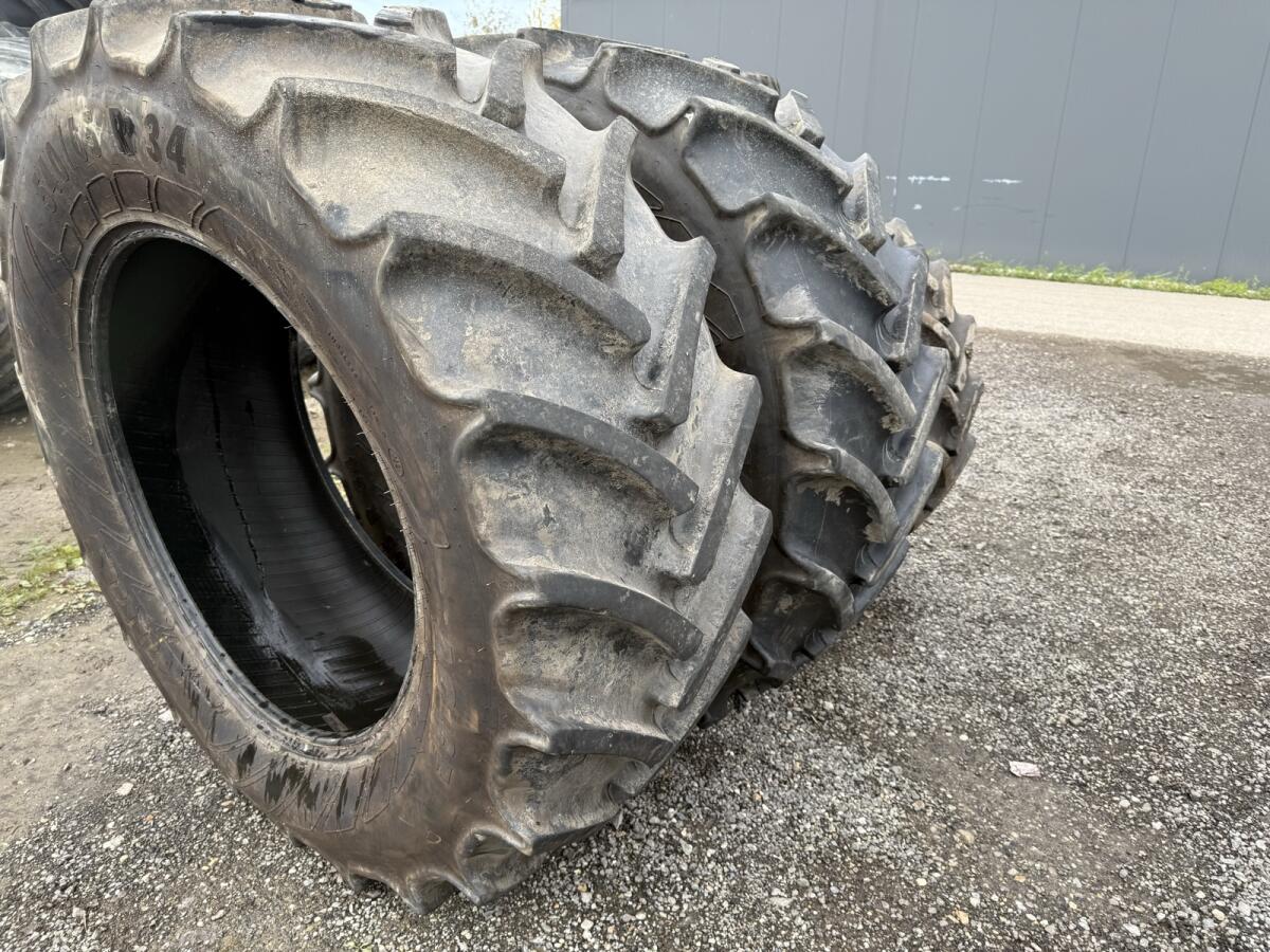 Reifen 540/65 R34 Mitas und 440/65 R24 Mitas AC 65 Traktor 2