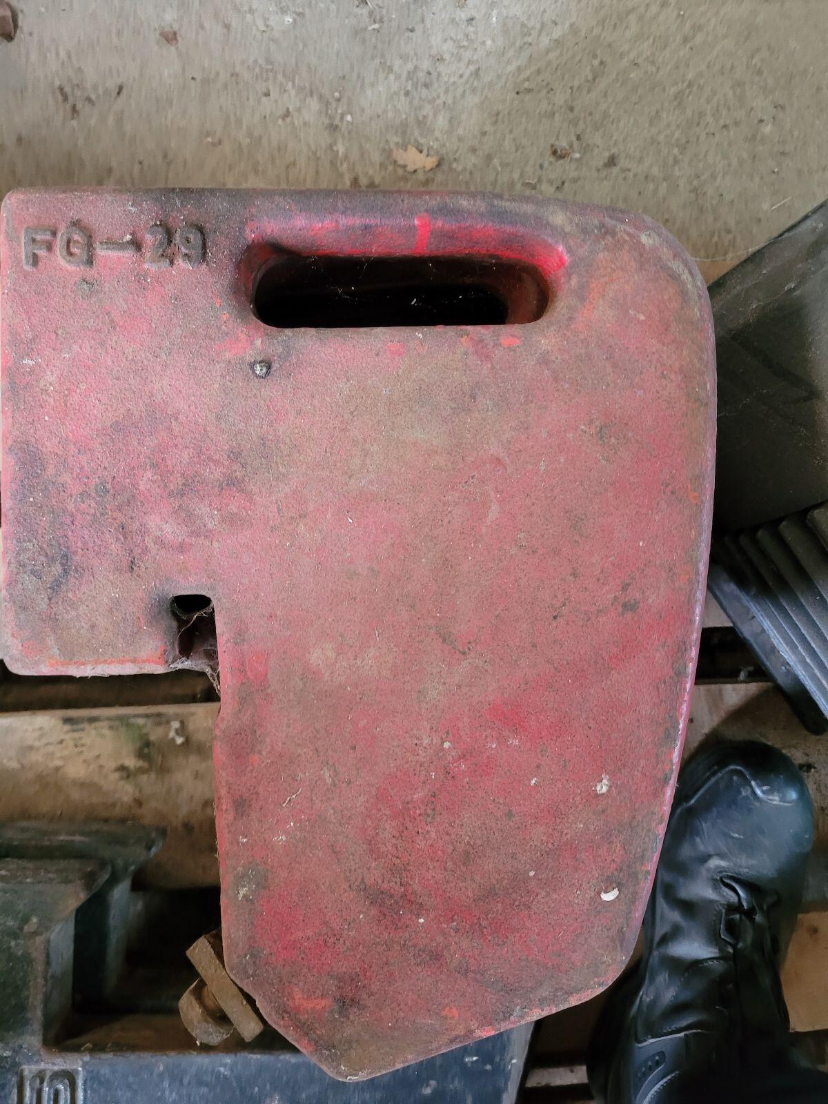 Massey Ferguson Gewichte 2