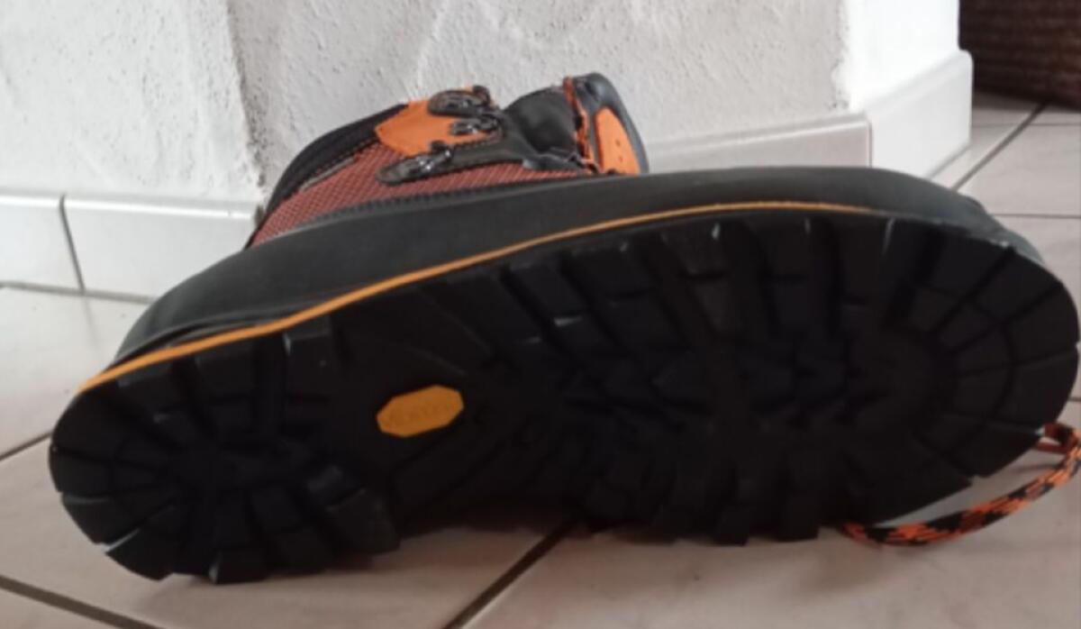 Schnittschutzstiefel Größe 43 Jalas 2