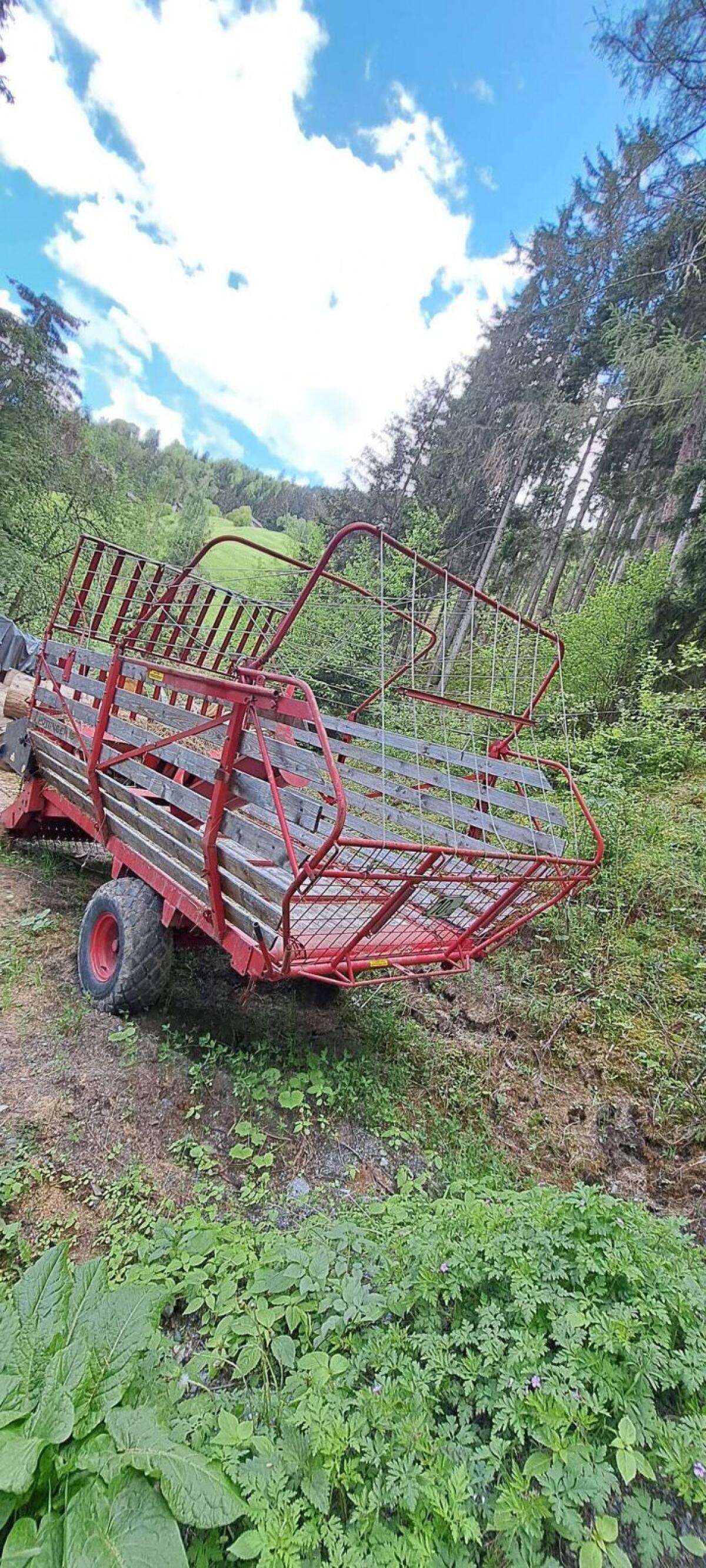 Pöttinger Ladewagen 2