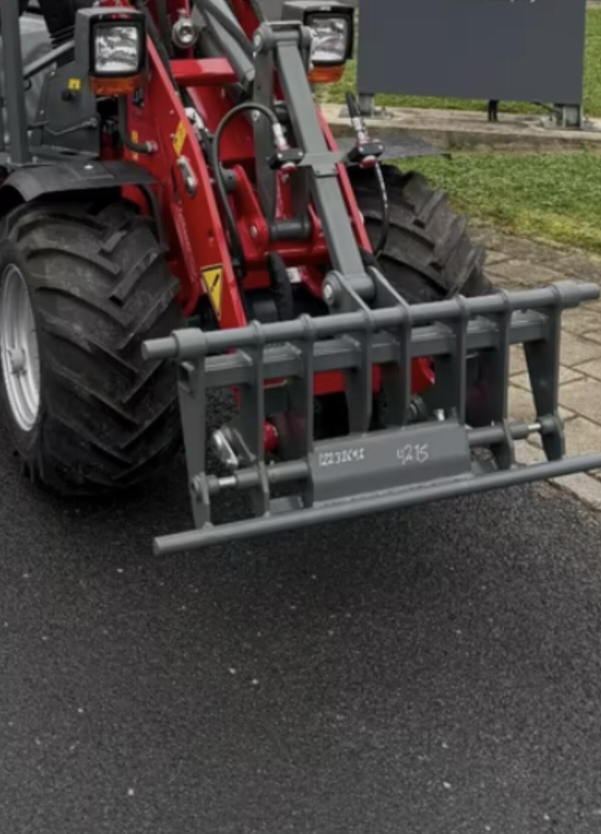 Weidemann 1160, Wacker Neuson WL20 2