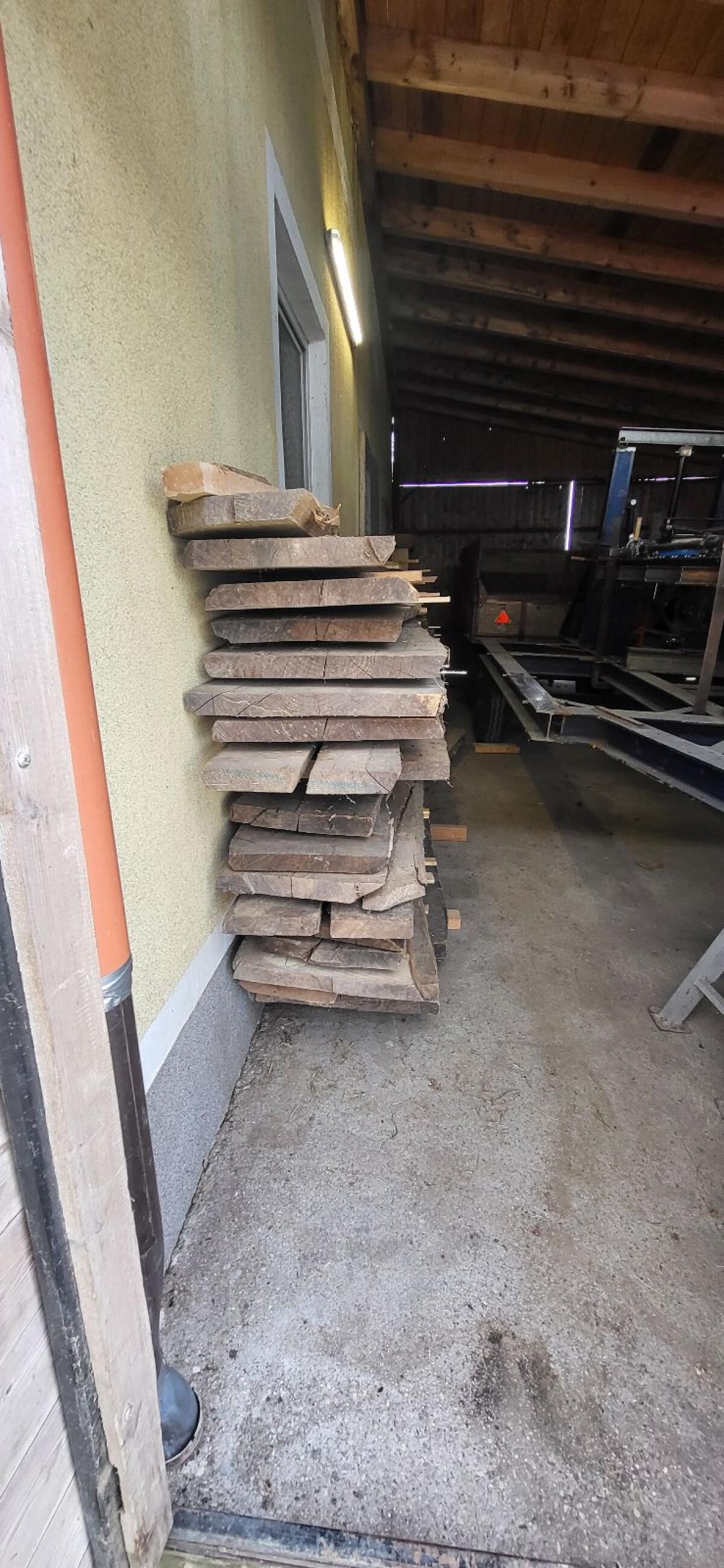 Holzpfosten 3