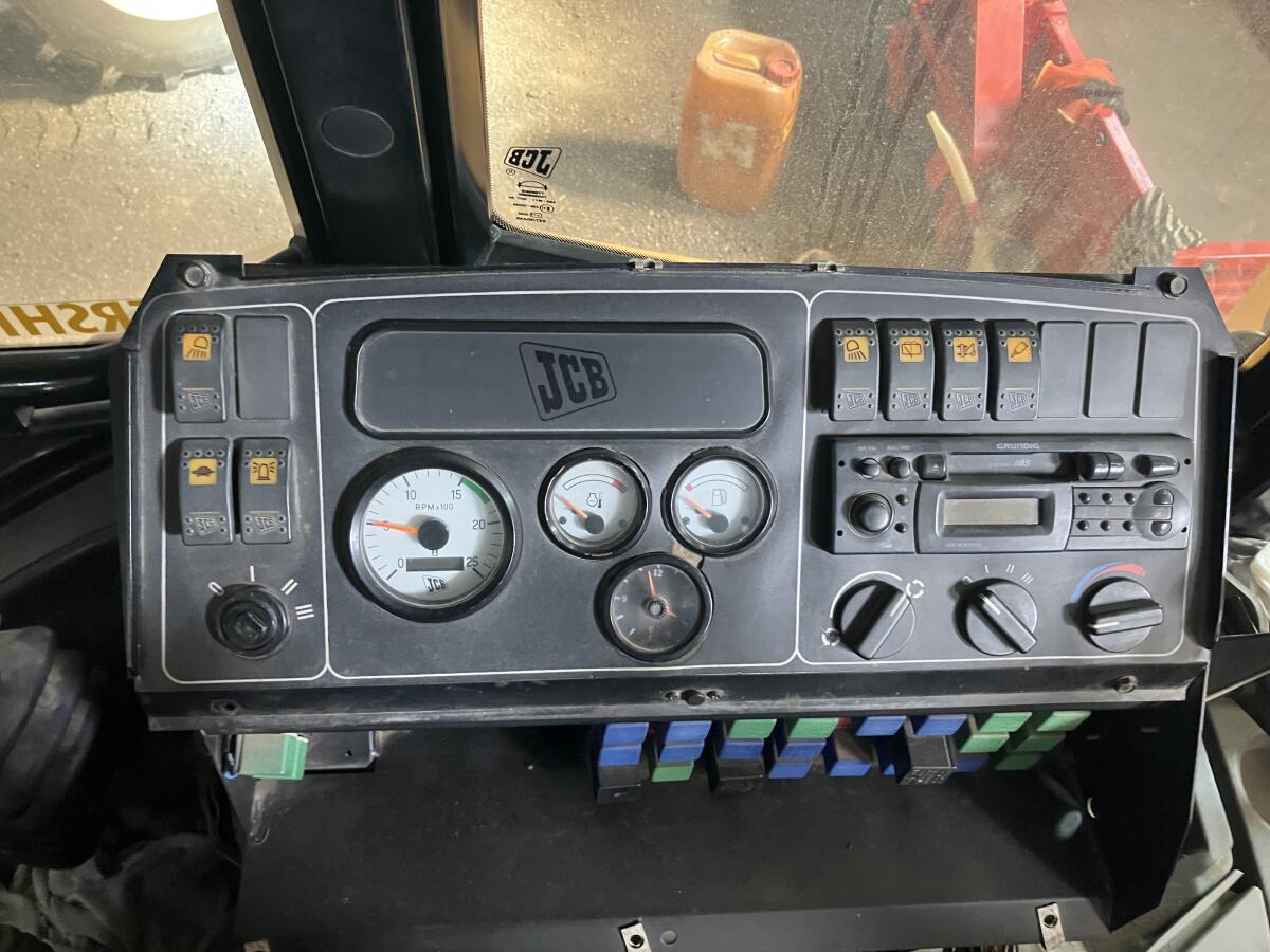 Top JCB Bj. 2000 3