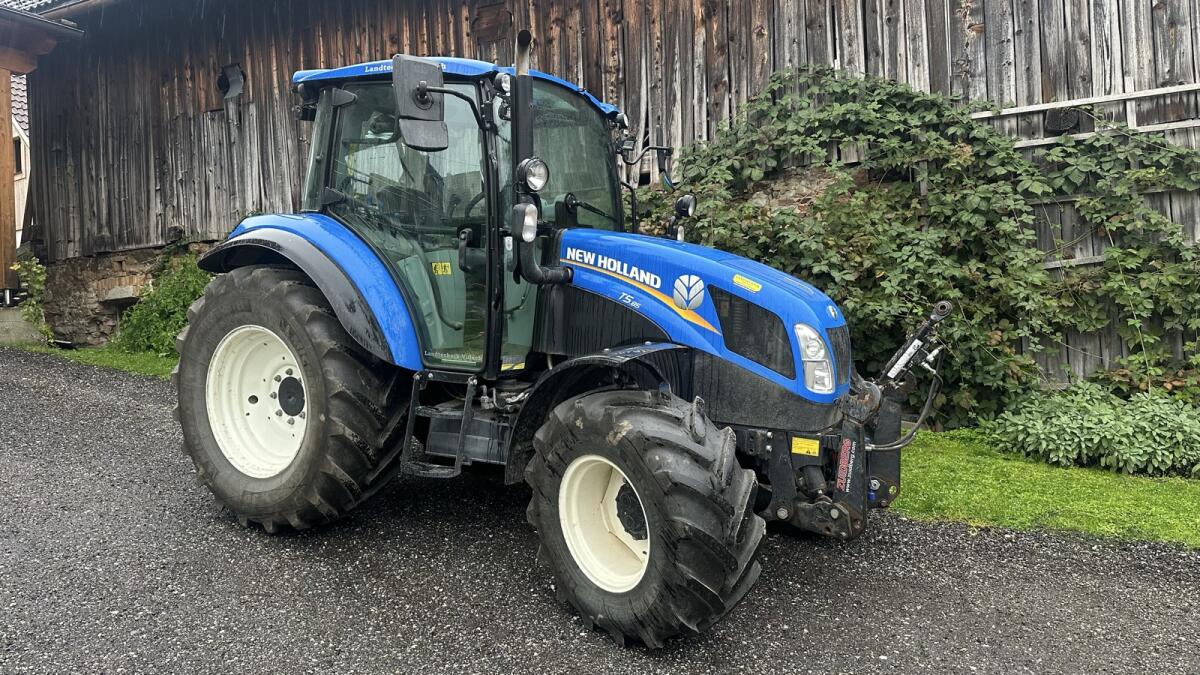 New Holland T5.85 2