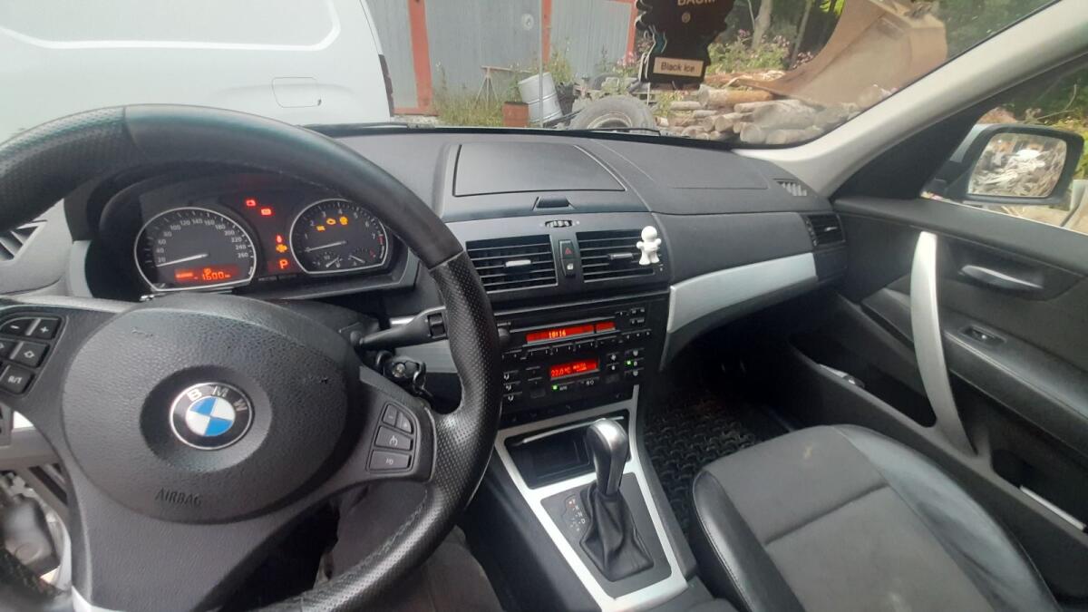 BMW X3 E83 2