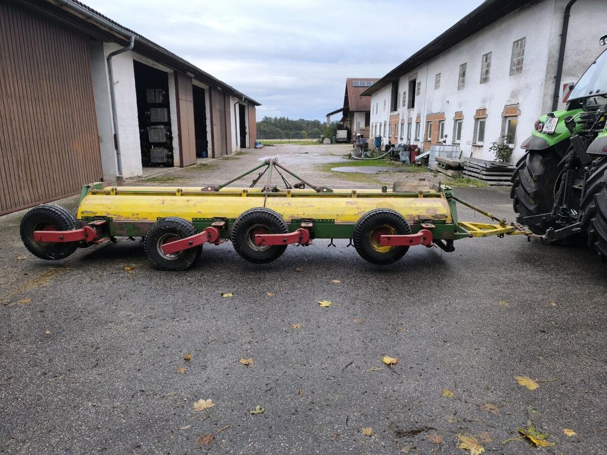 Omarv Mulcher, Häcksler 1
